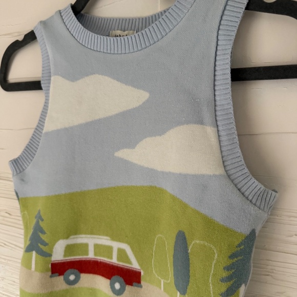 Debut | Scenic Knit Vest Top | Small/ Medium - Picture 3 of 7